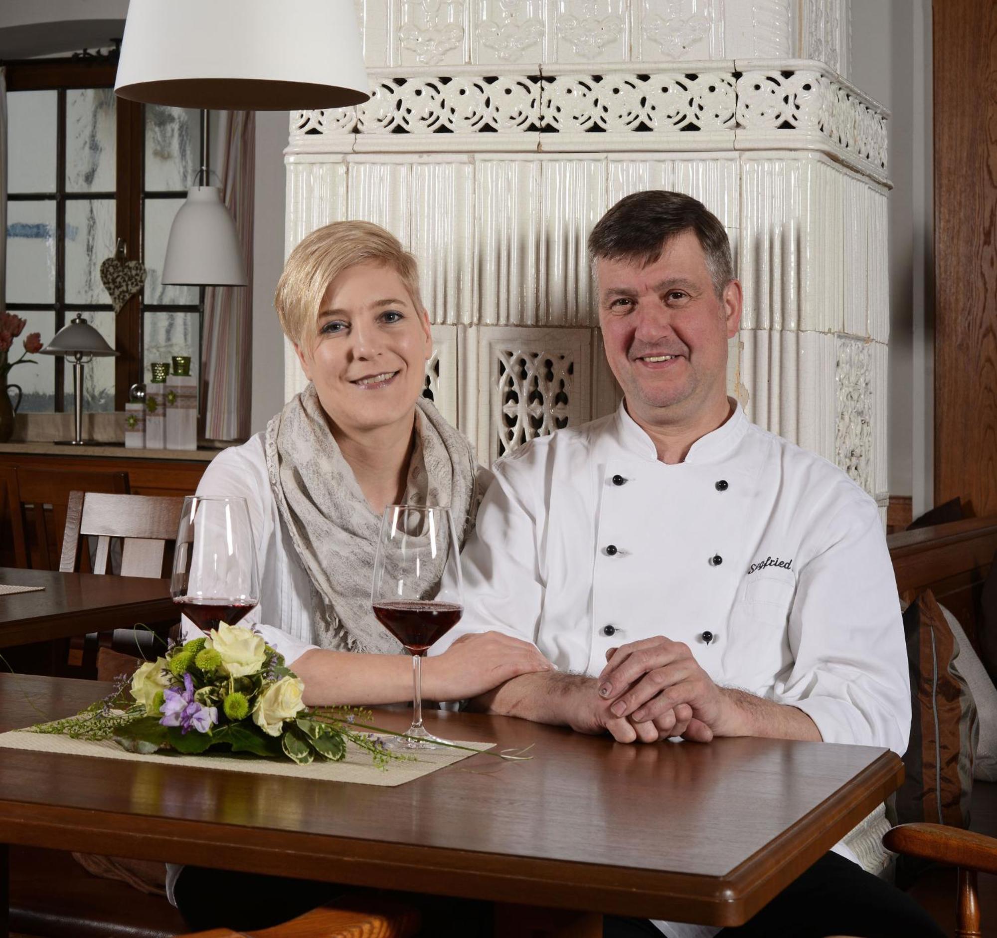 Hotel Restaurant Klosterhof Gutenzell-Hurbel Exterior foto